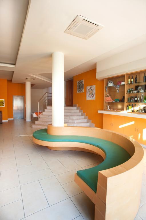 Aparthotel Oasi D'Oriente à Santa Cesarea Terme Extérieur photo