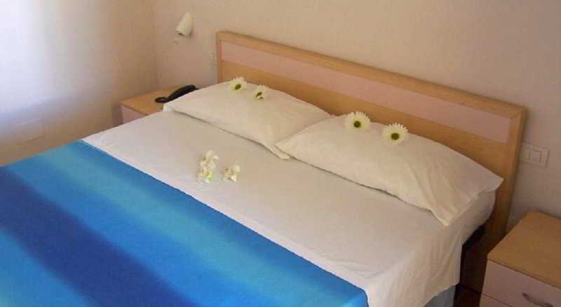 Aparthotel Oasi D'Oriente à Santa Cesarea Terme Extérieur photo